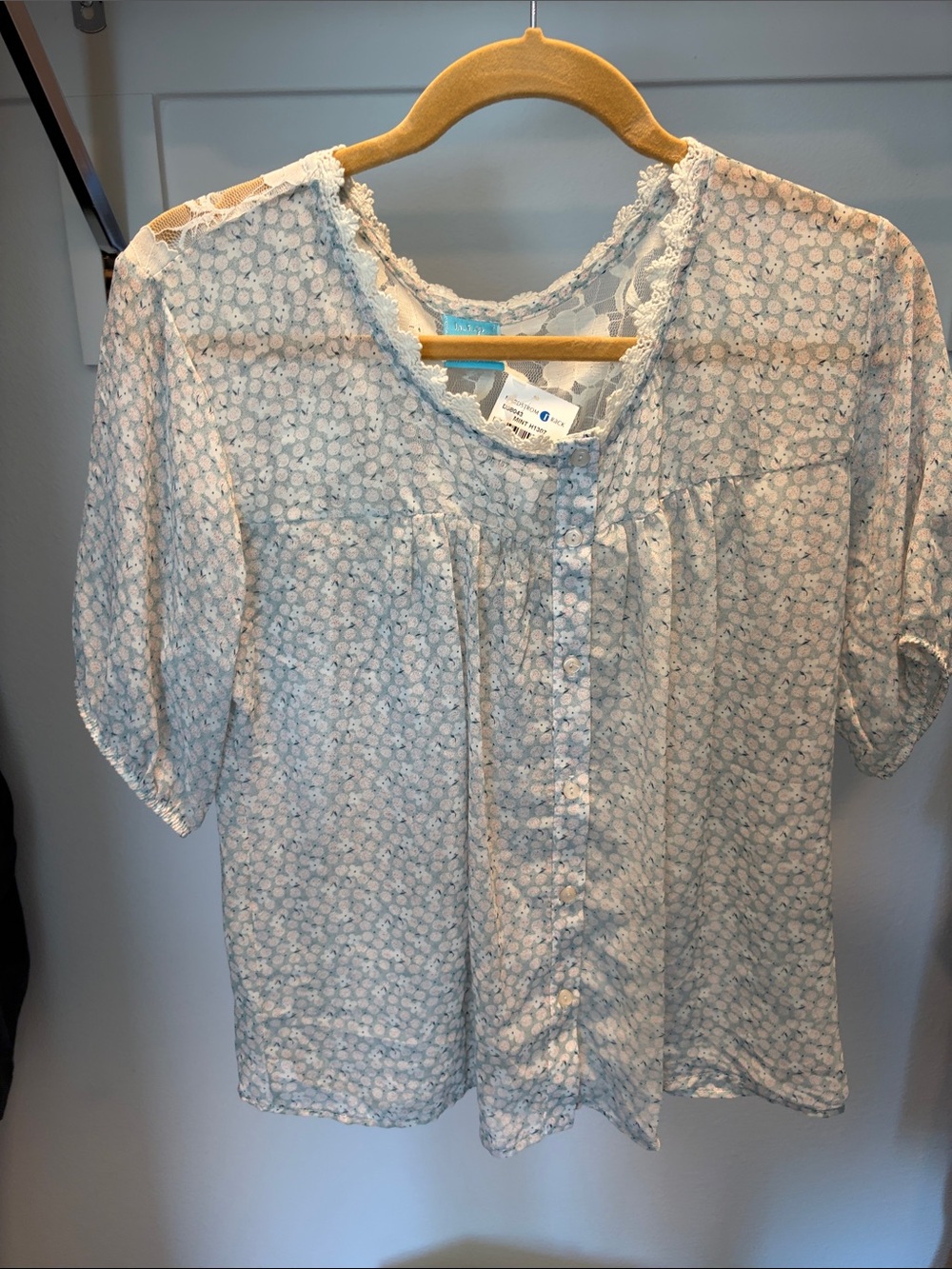 happening in the present Light Blue Floral Lace-Trim Button Front Top